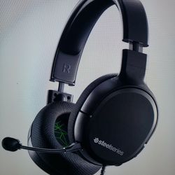 SteelSeries Artic 1 Wired Gaming Headset Brand New In Box