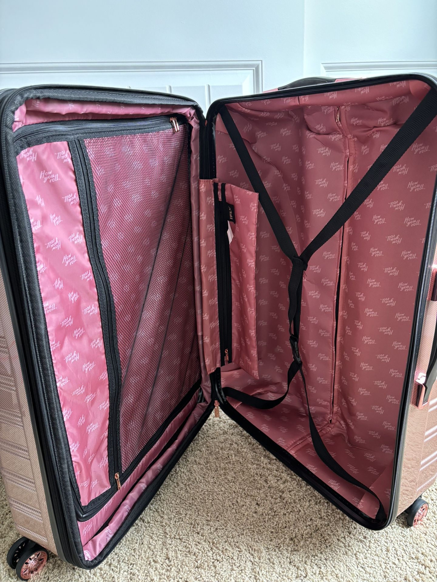 Luggage - IFLY Large 