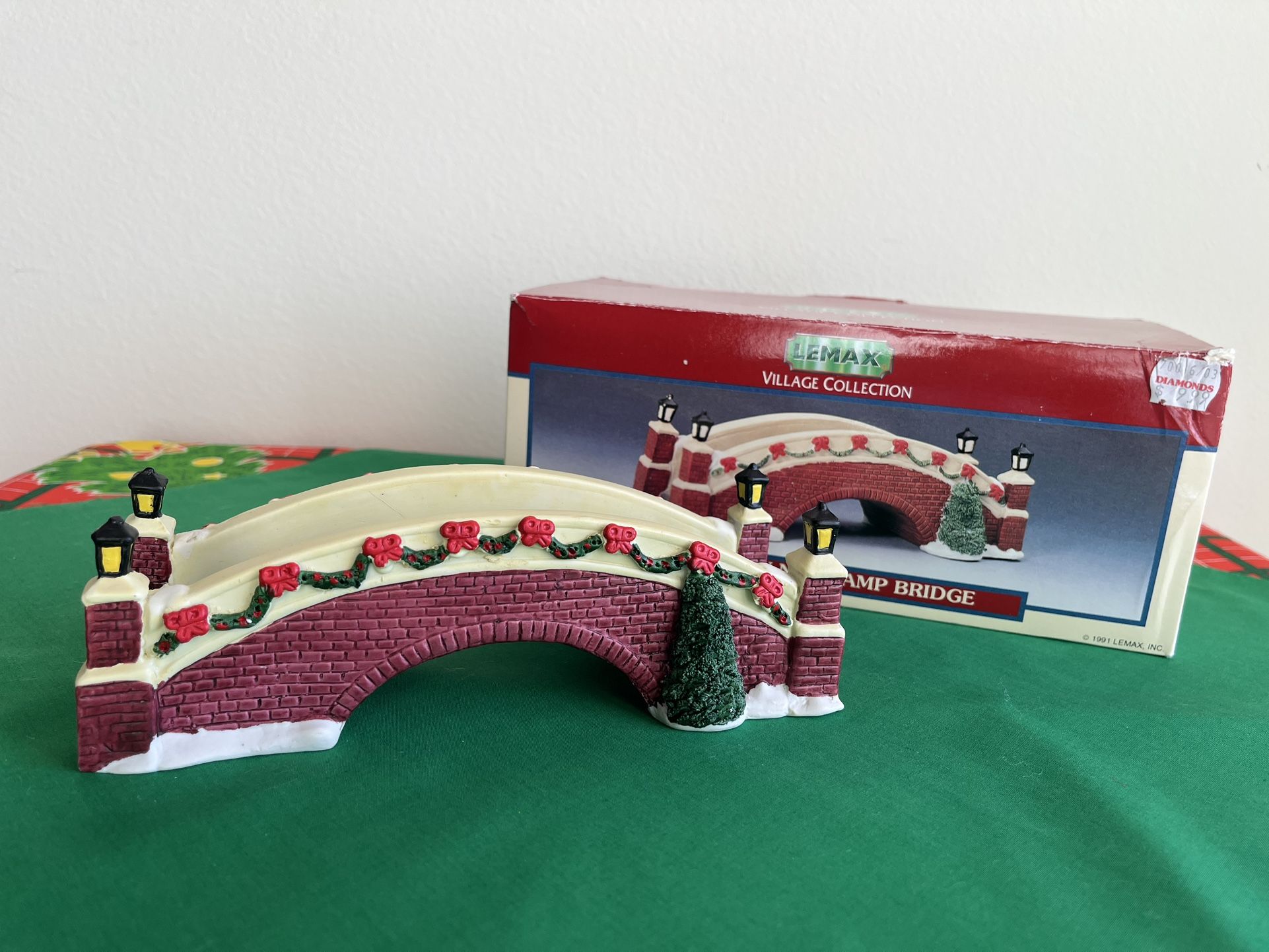 Christmas 🎄 Village Bridge