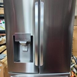 LG 28 cu. Ft. 3 Door French Door Refrigerator w/ Ice & Water Dispenser and Craft Ice Stainless Steel