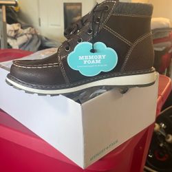 Boys Boots Size 2