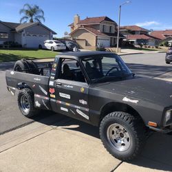 84 Mazda B2000
