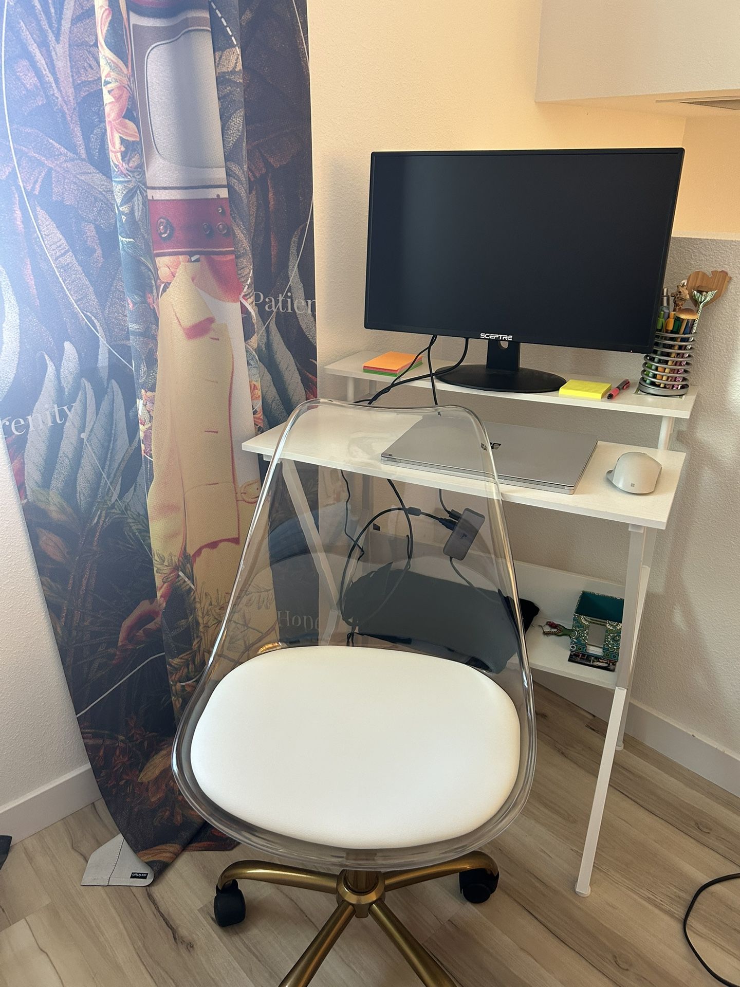Small Desk And Adjustable Chair
