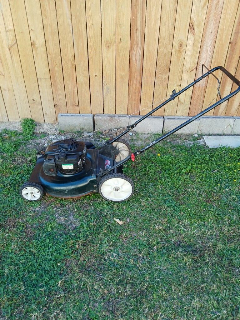 Push Lawn Mower Working Good You Can Try It Before