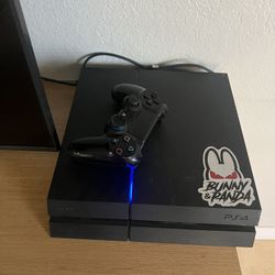 PS4