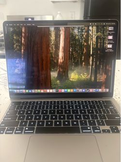 MacBook Air 2025 13 Inch