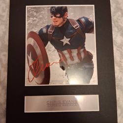 Captain America Chris Evans Autograph Photo Asking 15$ Great Collectable Item