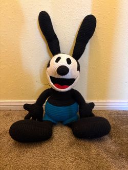 Disney Parks Classic Cozy Knit Oswald The Lucky Rabbit Plush Crochet 15”