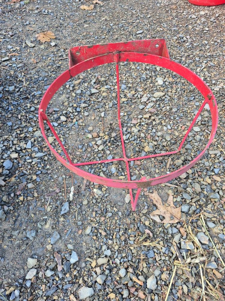 Five gallon water holder