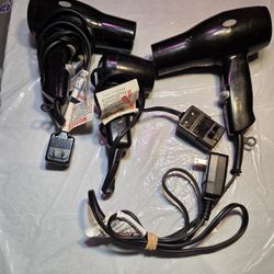 Secadoras de cabello funcionan muy bien en excelente condiciones $5 cada uno