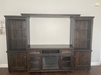 TV entertainment center console with fireplace