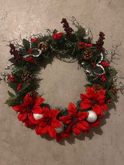 Christmas Holiday Wreath with Poinsettias
