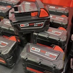 Milwaukee New 5ah Battery 18M $65 Each One Nuevas 