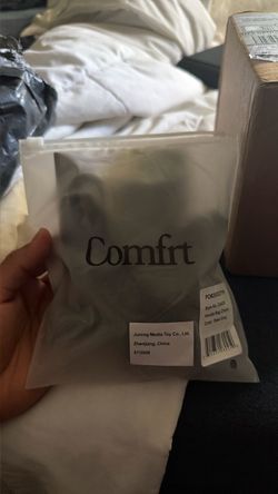 Comfrt squishy keychain