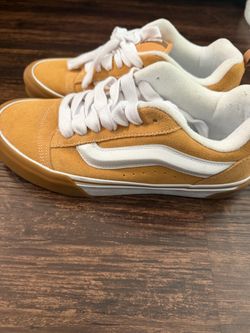 Vans nu skool men’s 9 women’s 10.5