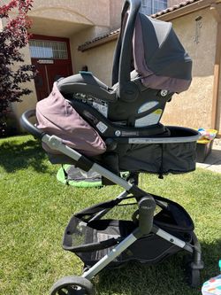 Graco Stroller And Car seat With Base 