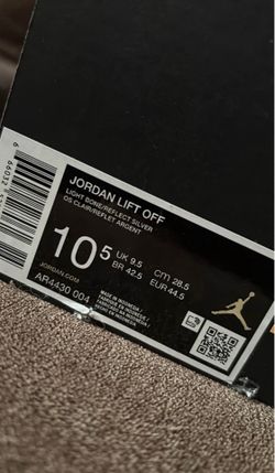 Jordan 4s