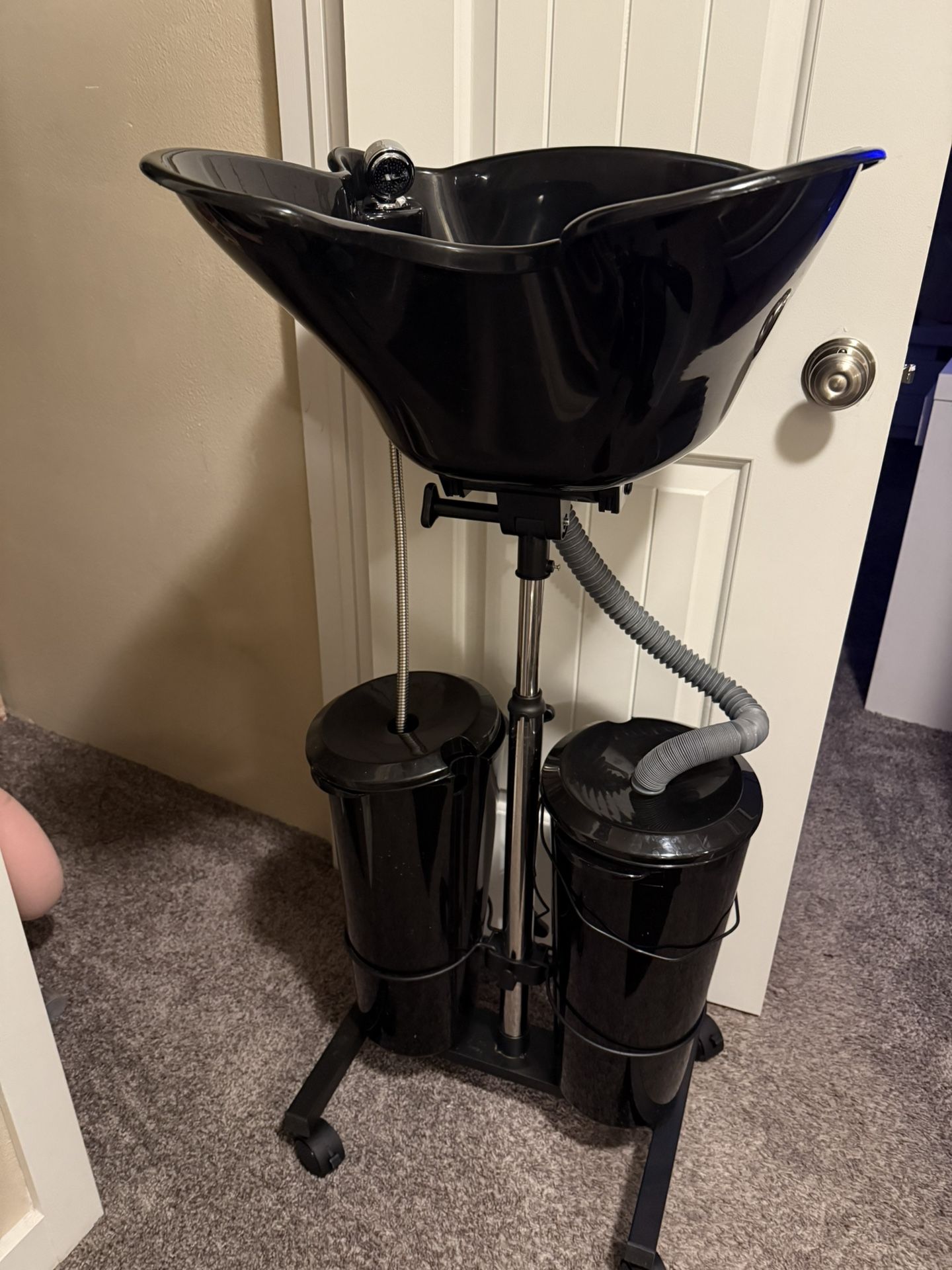 Portable Hair Washing Station