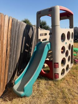 Large Kids Outdoor Climber Playset w/ Slide & Climbing Wall