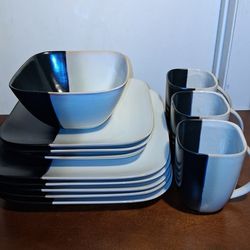 dishes (5 large plates, 3 small plates, 1 bowl and 3 mugs $5 FIRM for ALL!