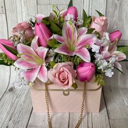BAG FLOWER ARRANGEMENTS 