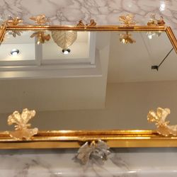 Serving Tray With Mirror 