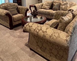 Living room- 3 Pieces