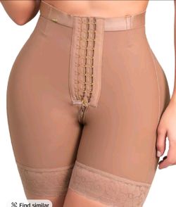 Stagmi High-Waist Compression Shaper Shorts