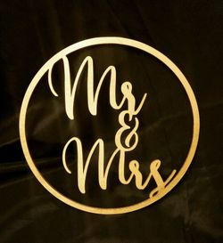 Large Mr and Mrs hoop