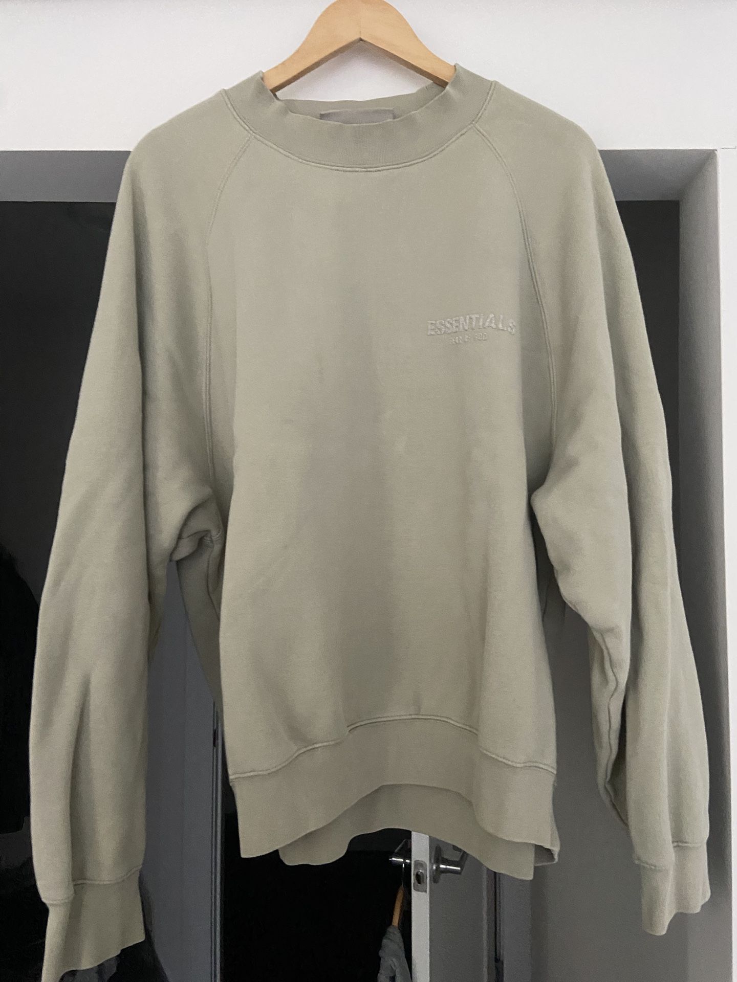 Fear of God Essentials Crewneck Sweatshirt