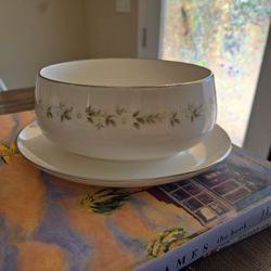 Noritake Gravy Boat Vintage