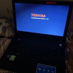 Toshiba Satellite Laptop Window 10