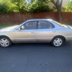 1995 Lexus ES