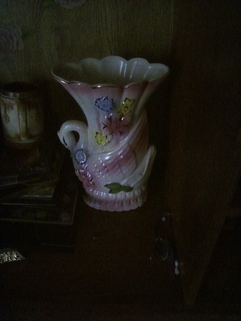 Vintage Swan Vase
