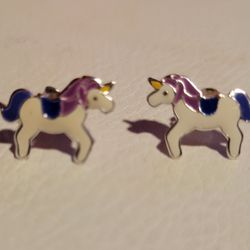 925 Silver Unicorn Pierced Earrings