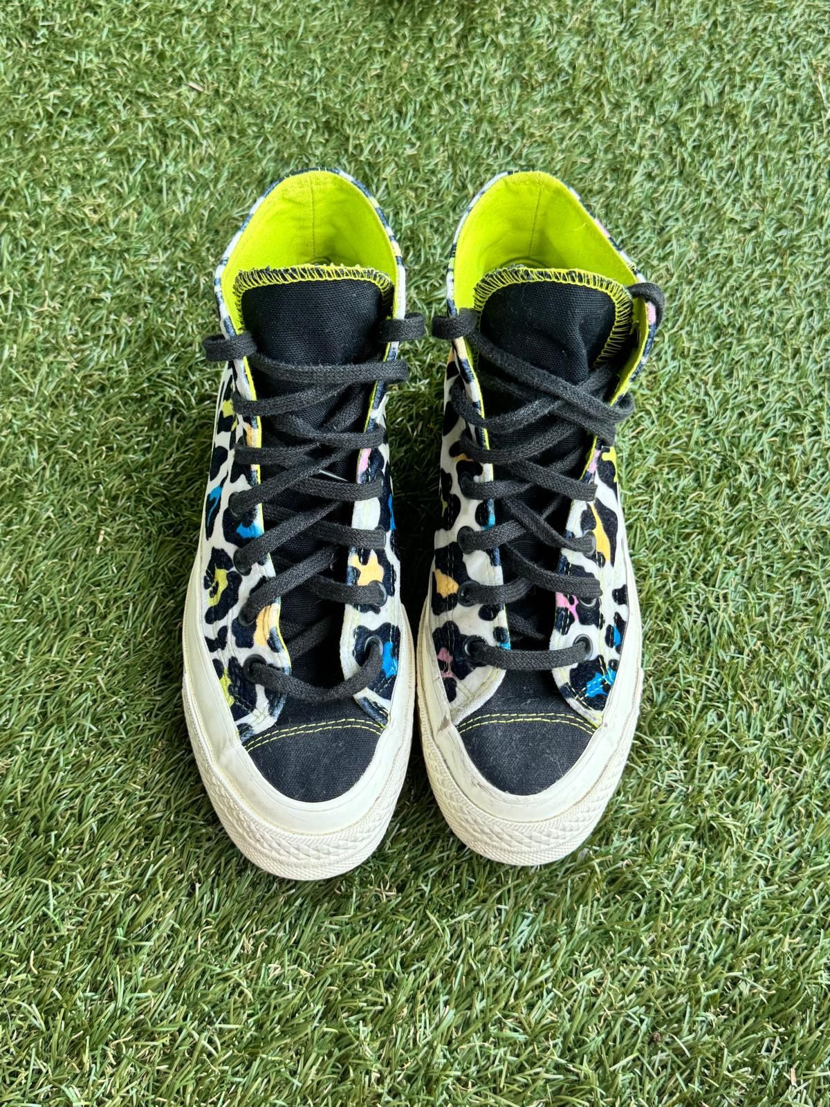 Converse