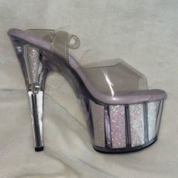 High Stilettos Size 9 Never used 