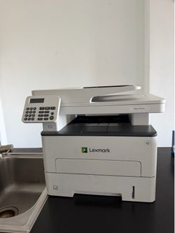 BARELY USED PRINTER AND SCANNER!