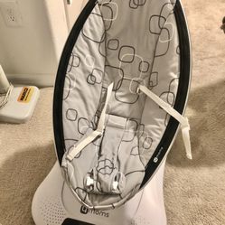 4moms MamaRoo Baby Swing