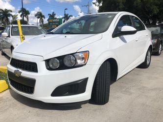 CHEVROLET SONIC 2014 LT SEDAN GOOD ON GAS $1,500 DOWN PAYMENT NO CREDIT NO PROBLEM WE FINANCE IN HOUSE FINANCIAMOS CON PASAPORTE SIN LICENCIA SIN PA
