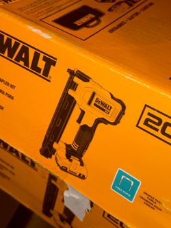 Dewalt cable stapler kit