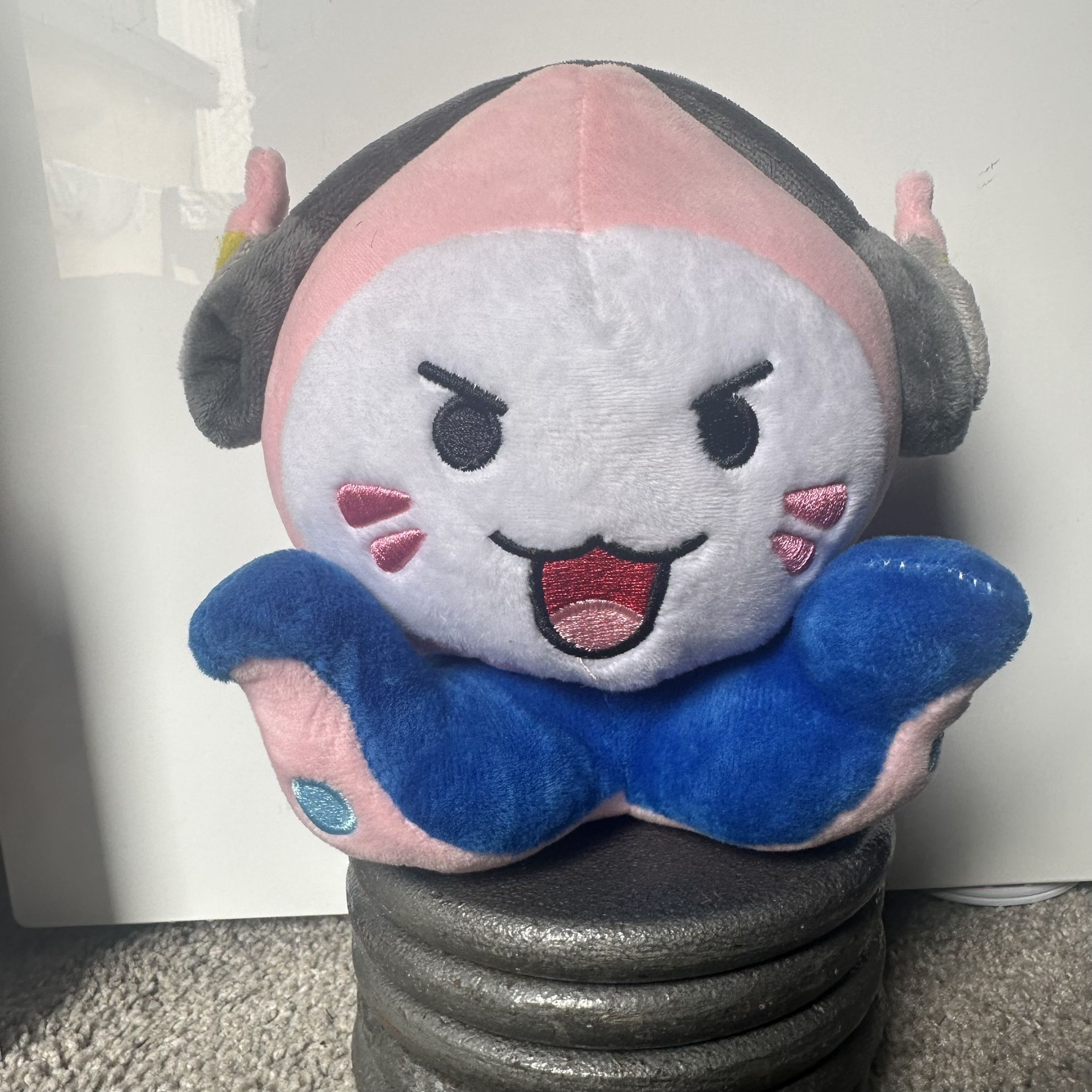 Dva pachimari plush