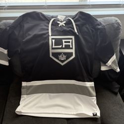 LA Kings Sweater