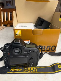 Nikon D850