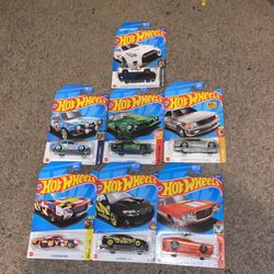 Hot wheels mainline lot of 7