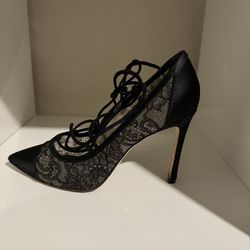 Authentic 36 Louis Vuitton “Neglige” heels w/ Sexy Satin lace-up Strings