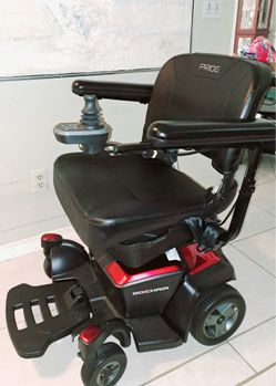 Electric wheelchair