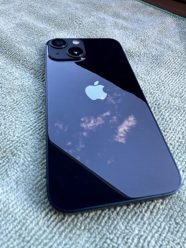 Im Selling My IPhone 13 Mini 125gb