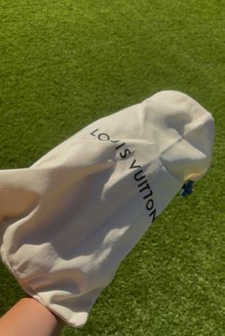 Lv skates brand new
