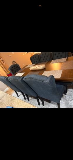 Kitchen table with leaf and chairs